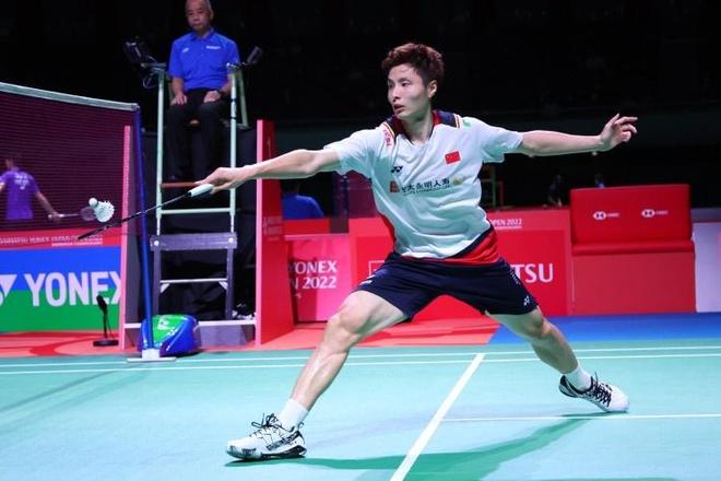 反映出篮球 反映出篮球